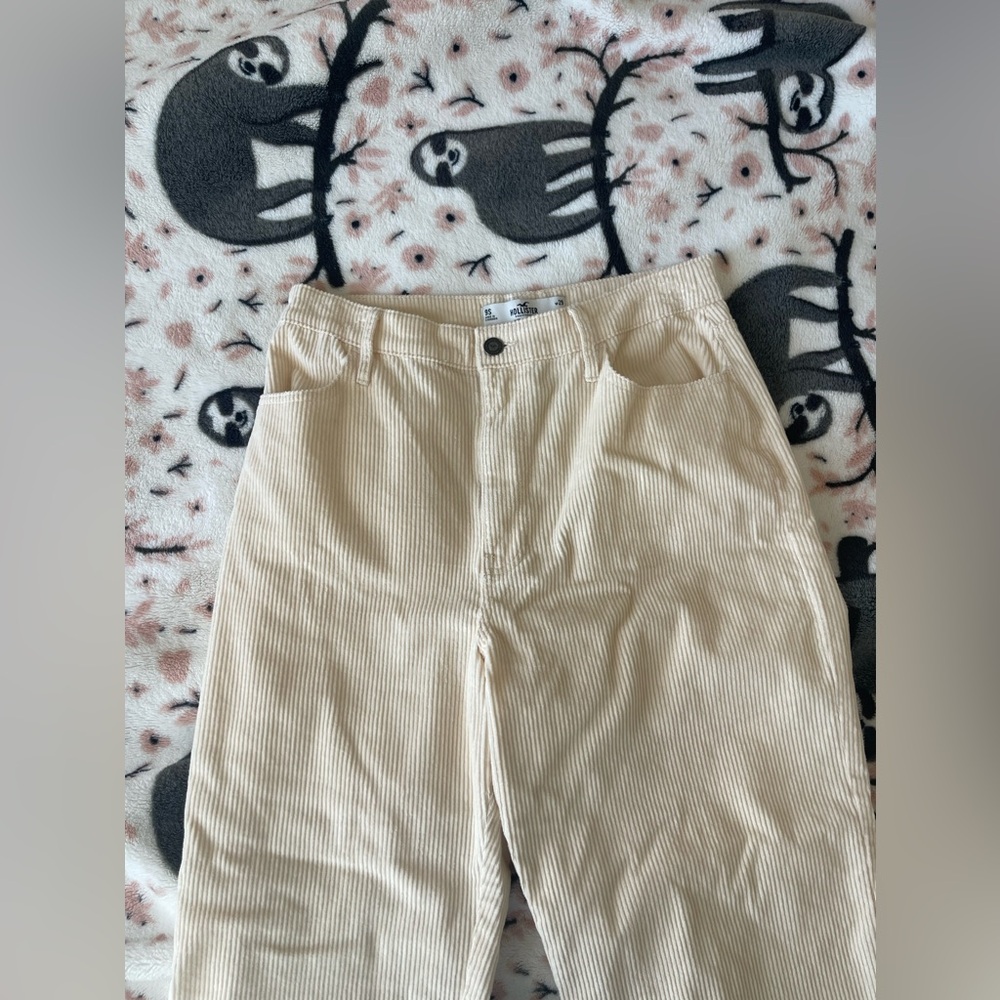 Hollister Corduroy Pants Size 9S